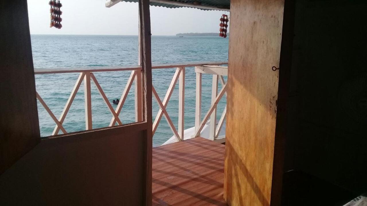 Cabanas Black And White Hotel Cartagena ภายนอก รูปภาพ